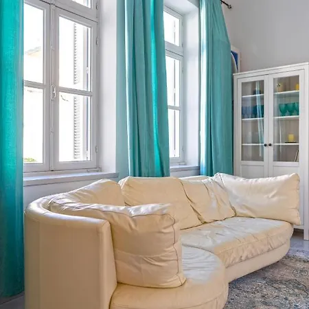 וילה Beautiful Neoclassical House In Rhodes Town *