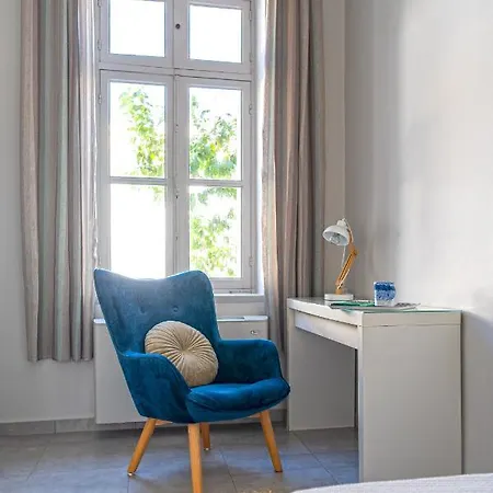 Beautiful Neoclassical House In Rhodes Town וילה *